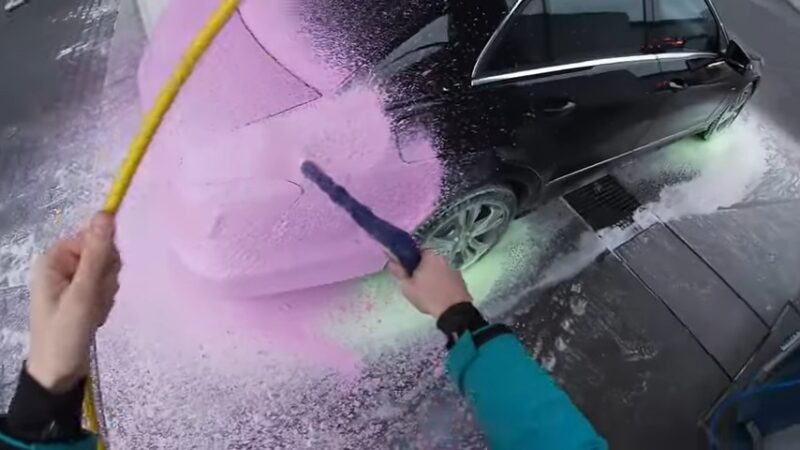 What Is a Touchless Car Wash and Is It Safe? - Say Goodbye to Scratches